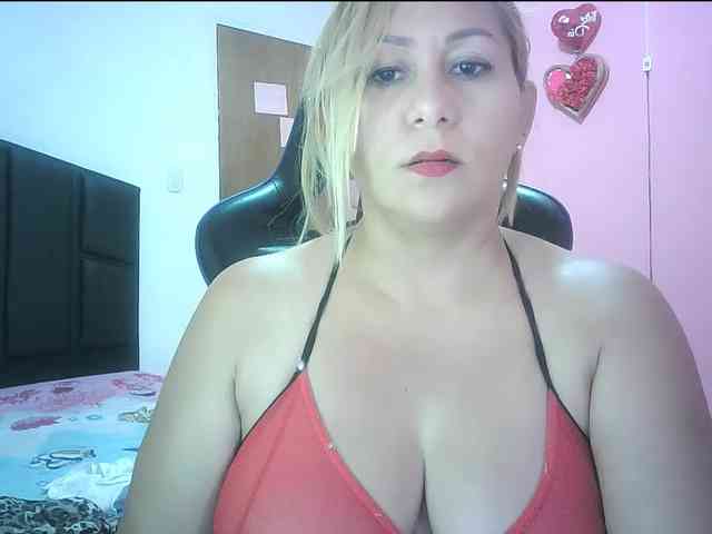 Mariana0x webcam
