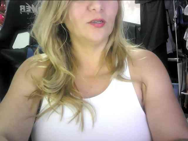 Mariana0x webcam