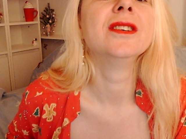 carolynesyera's Thumb Image