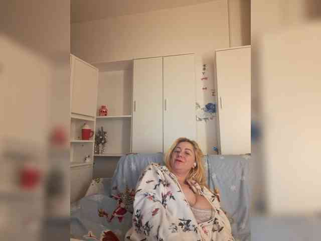 carolynesyera webcam