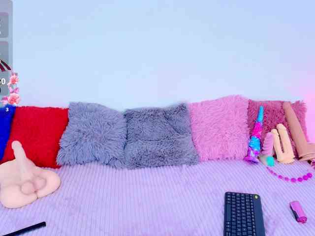 CloeeLovee CloeeLovee