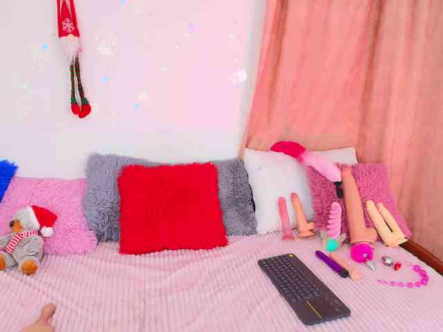 CloeeLovee CloeeLovee