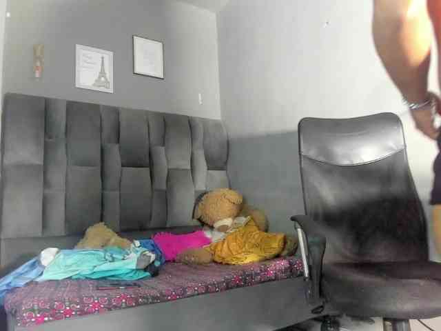 AndyandAndrew AndyandAndrew