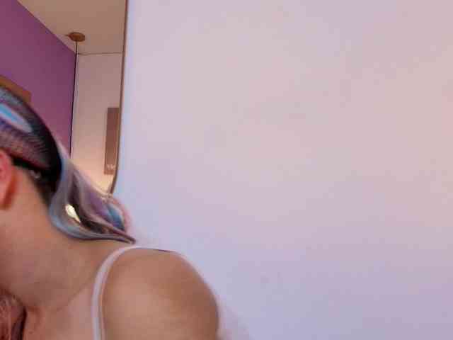 Electraa-Saenz Live Webcam on BongaCams