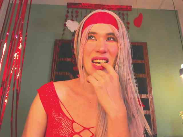 Electraa-Saenz Live Webcam on BongaCams