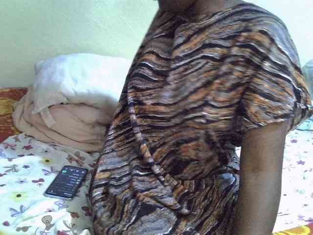 Feliciah webcam