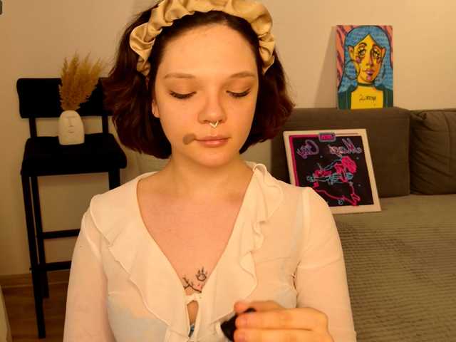 bb-Lisa's BongaCams show and profile