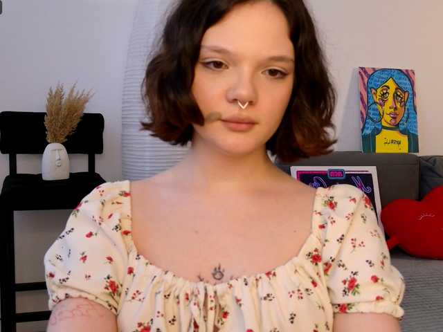 bb-Lisa's BongaCams show and profile