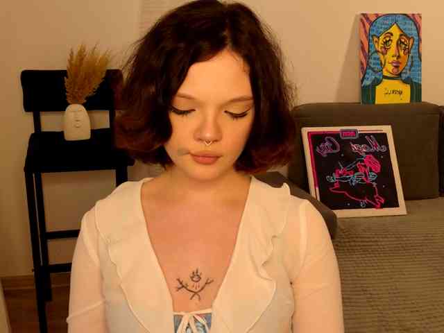 bb-Lisa Live Webcam on BongaCams