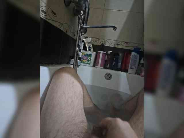 Edik3121 Live Webcam on BongaCams