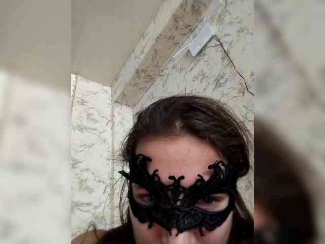 Janet-Alvena webcam