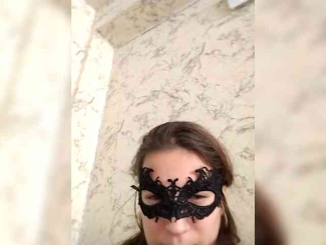 Janet-Alvena webcam