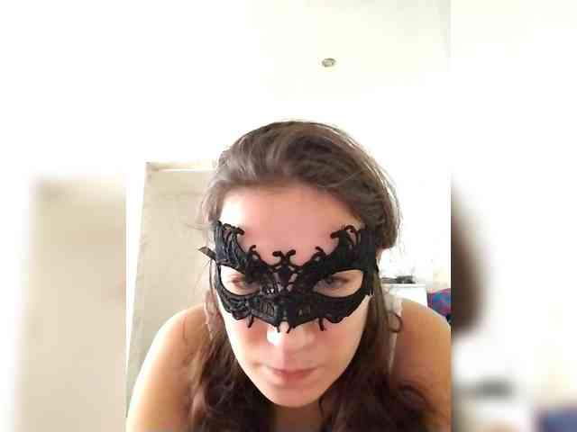 Janet-Alvena webcam