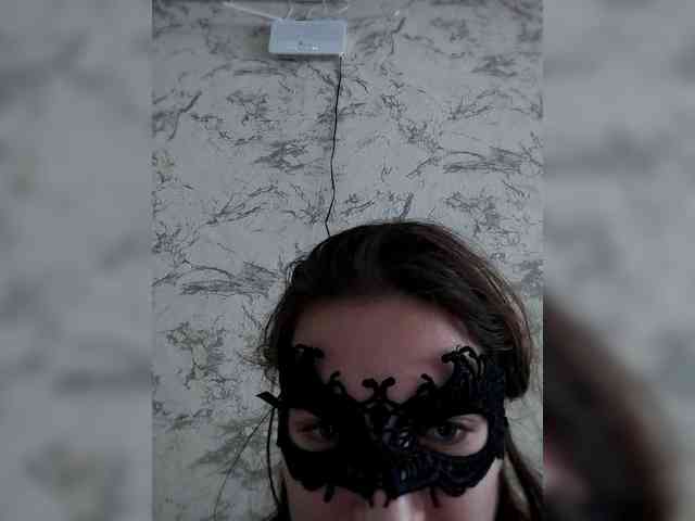 Janet-Alvena webcam