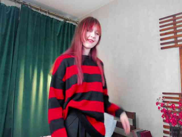 TeenEmi webcam