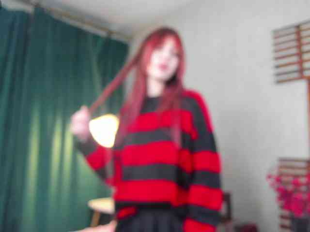 TeenEmi webcam