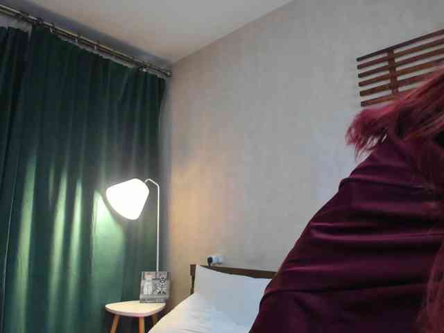 TeenEmi webcam