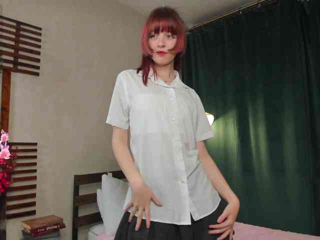 TeenEmi webcam