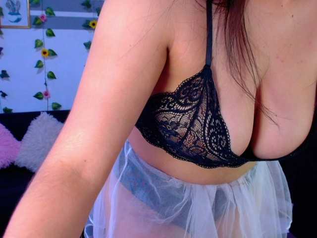 HannaAGT webcam bongacams model stream image