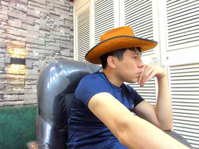 Nickk-Wolff Nickk-Wolff