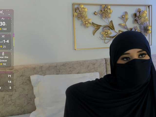 malakk from BongaCams