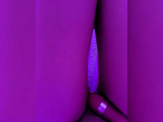 Lilikiss's BongaCams show and profile