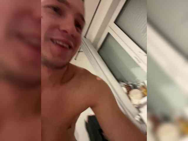 GaraldAndShantall webcam