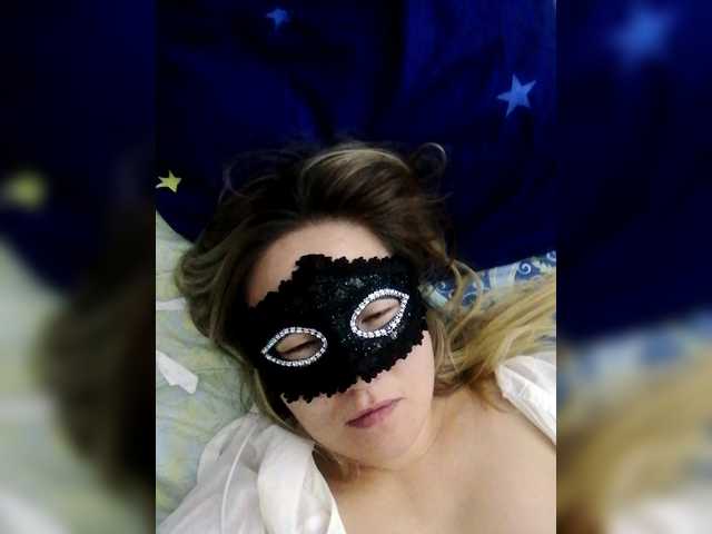 Malika40 – webcam model profile photo