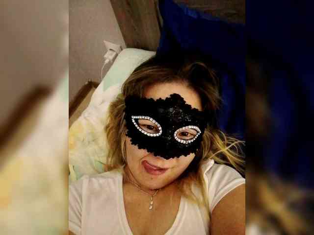 Malika40 webcam