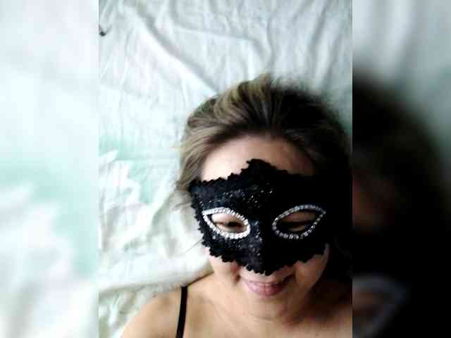 Malika40 webcam