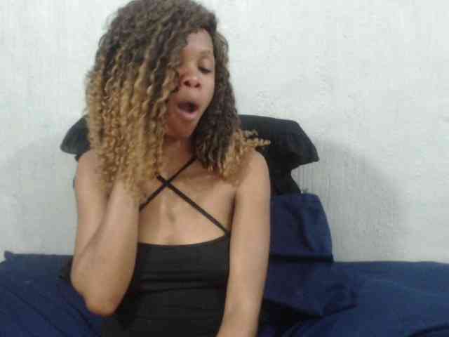 BadKittyLily webcam