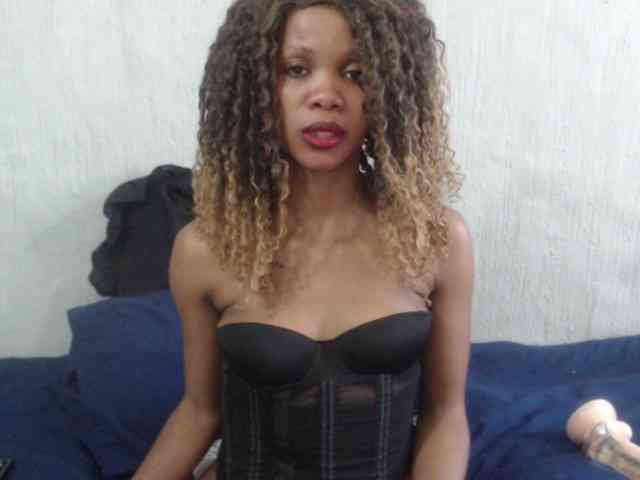 BadKittyLily webcam