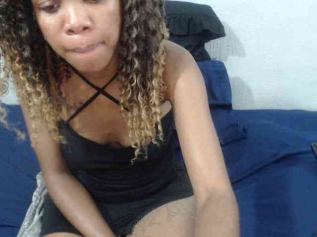 BadKittyLily webcam