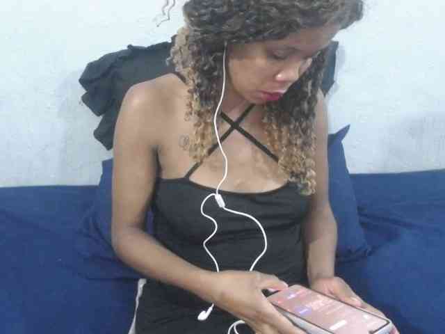 BadKittyLily webcam