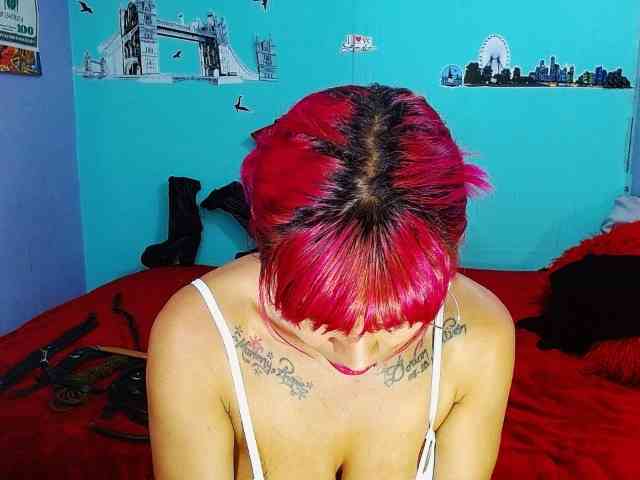 MilyGrey-08 webcam