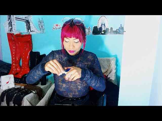 MilyGrey-08 webcam