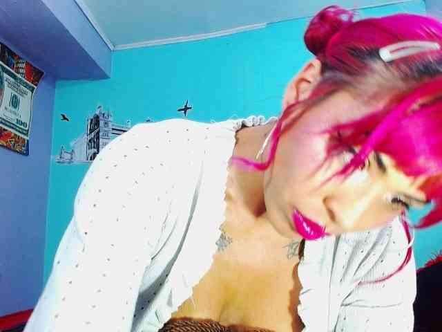 MilyGrey-08 webcam