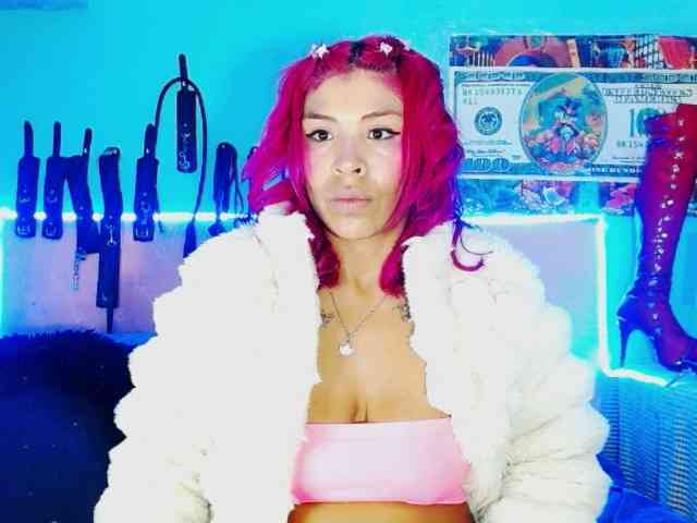 MilyGrey-08 Live Webcam on BongaCams