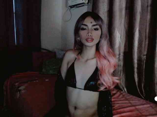 aliyah5 Live Webcam on BongaCams