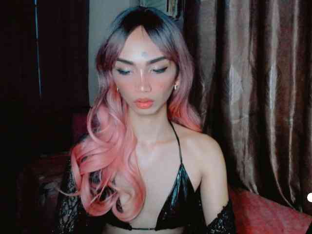 aliyah5 Live Webcam on BongaCams