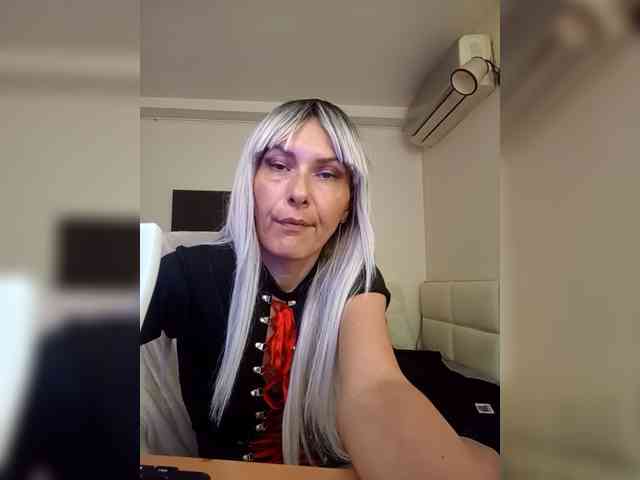 MissLilitha webcam