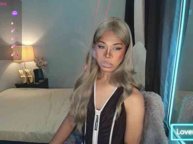 QueenNicolexxx QueenNicolexxx