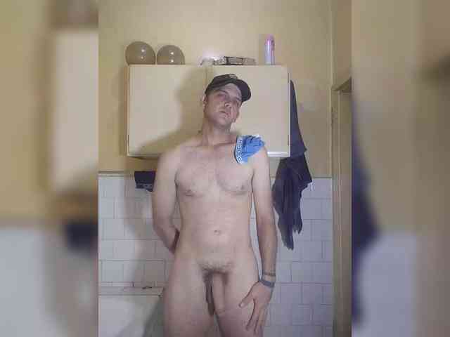 Maxlaaw Live Webcam on BongaCams