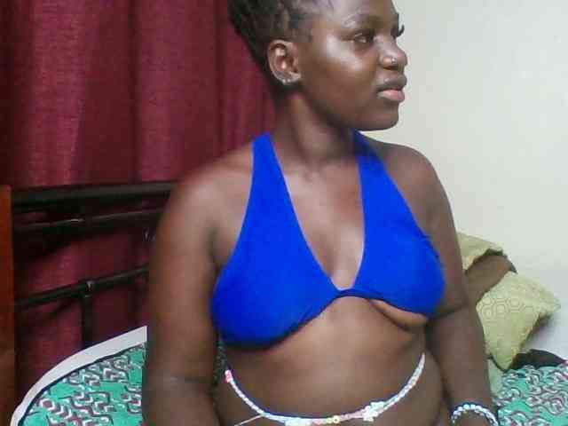 Lara61 webcam