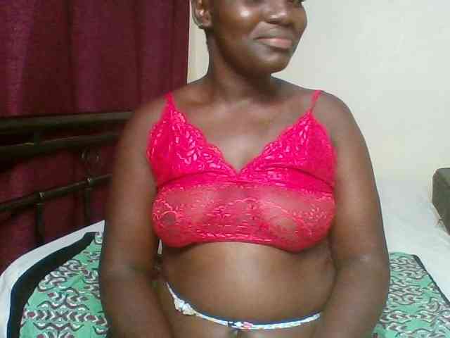 Lara61 webcam