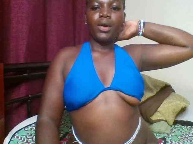 Lara61 webcam