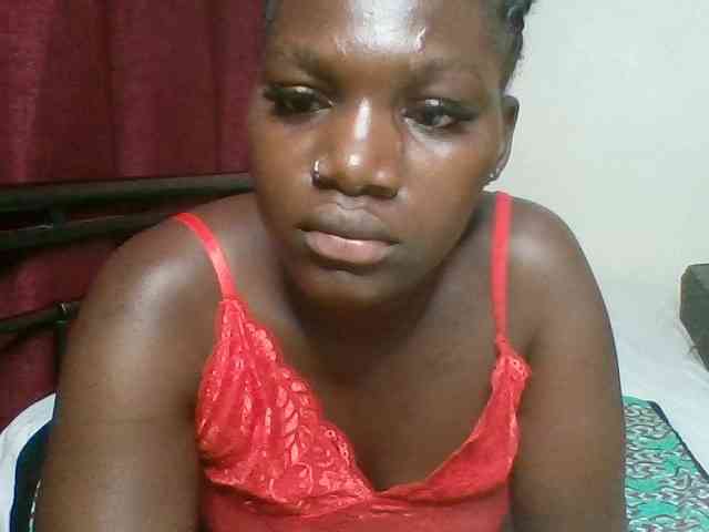 Lara61 webcam