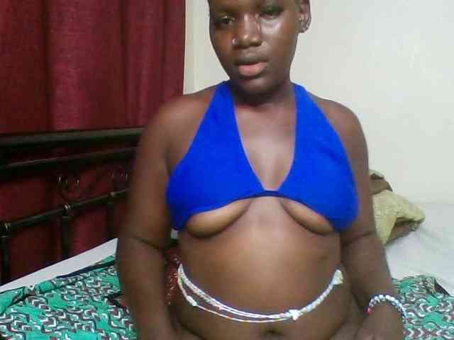 Lara61 webcam