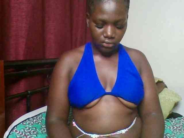 Lara61 webcam
