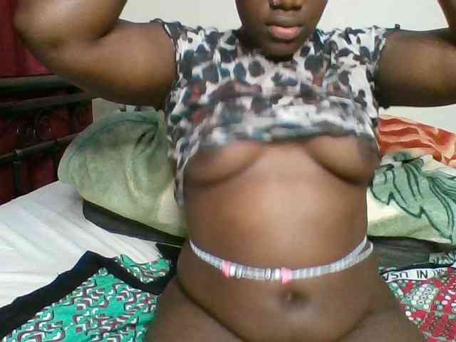 Lara61 webcam